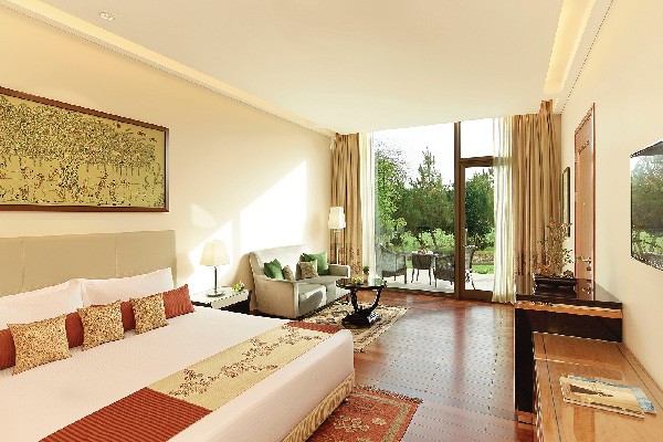 Stay at Our 5 Star Resort in Gurgaon