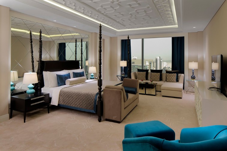 Spacious Presidential Suite at Taj Dubai - 3