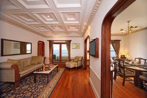 Luxury Suite 1 Bedroom Seaview  Heritage Wing